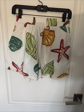 Bailey rose shorts size M